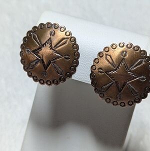 Vintage 60's Copper Concho Stamped Screw Back Southwestern Earrings